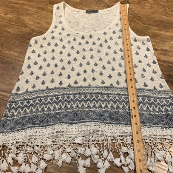 Bohemian white and blue sleeveless top - Picture 6 of 10